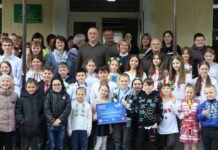 «Бруківка знань»: у Сокільці відкрили новий майданчик біля школи