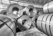 Вице-канцлер Германии призвал запретить весь импорт российской стали