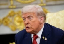 «Вы глупая?» Трамп резко ответил на вопрос о Байдене и афганских мигрантах – видео