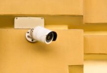 Смерть киевлянина после мобилизации. Полиция изъяла записи с видеокамер в Подольском ТЦК