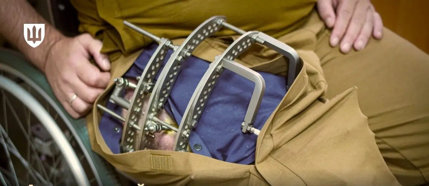 Раненым военным выдали первые партии адаптивной одежды: поступило 50 000 предметов
