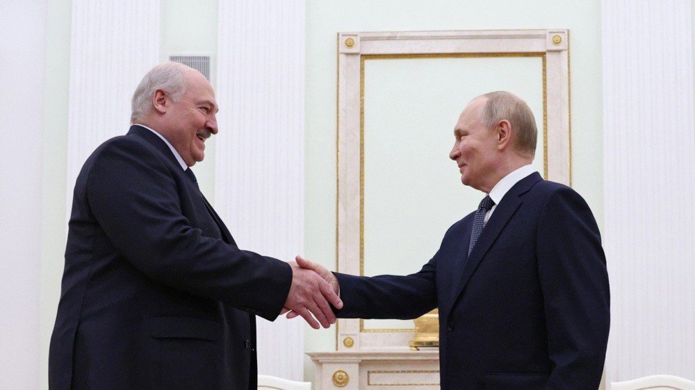 МИД объяснил, зачем Украине посольство в Беларуси