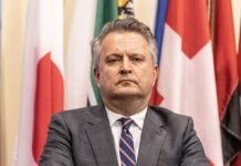 Мирные переговоры с Россией прекращены: заместитель главы МИД объяснил, почему