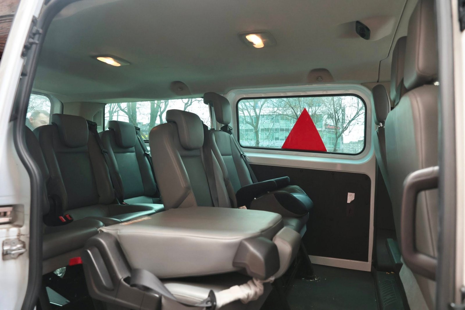 Вінницький центр крові отримав спеціальне авто для виїзних донацій