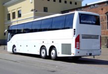 Атака на Киев: есть попадание в депо, поврежден автобус и 20 трамвайных вагонов