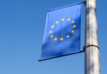 Еврокомиссия объяснила, почему репарационный кредит – это не конфискация российских активов