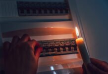 Графики отключений света 8 декабря запланированны на весь день