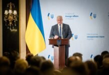 «Это исключительно слухи от некоторых депутатов». Зеленский опроверг отставку Сибиги