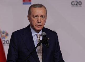 «Тревожное обострение». Эрдоган прокомментировал удары по «теневым» танкерам РФ на Черном море