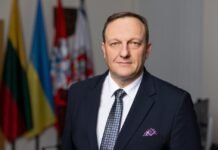 Литва ввела чрезвычайное положение по всей стране: атаки из Беларуси не прекращаются