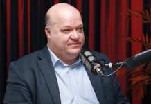 Чалый заявил об идеологическом конфликте между Европой и США