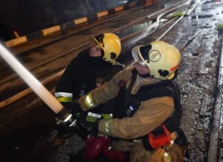 Турция просит прекратить огонь после атаки РФ по судну в Черноморске. Власти заявили о новом ударе