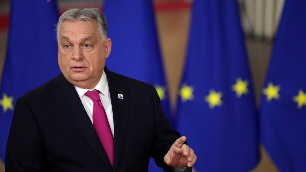 Орбан заявил, что в войне РФ против Украины «непонятно», кто на кого напал. Киев напомнил историю