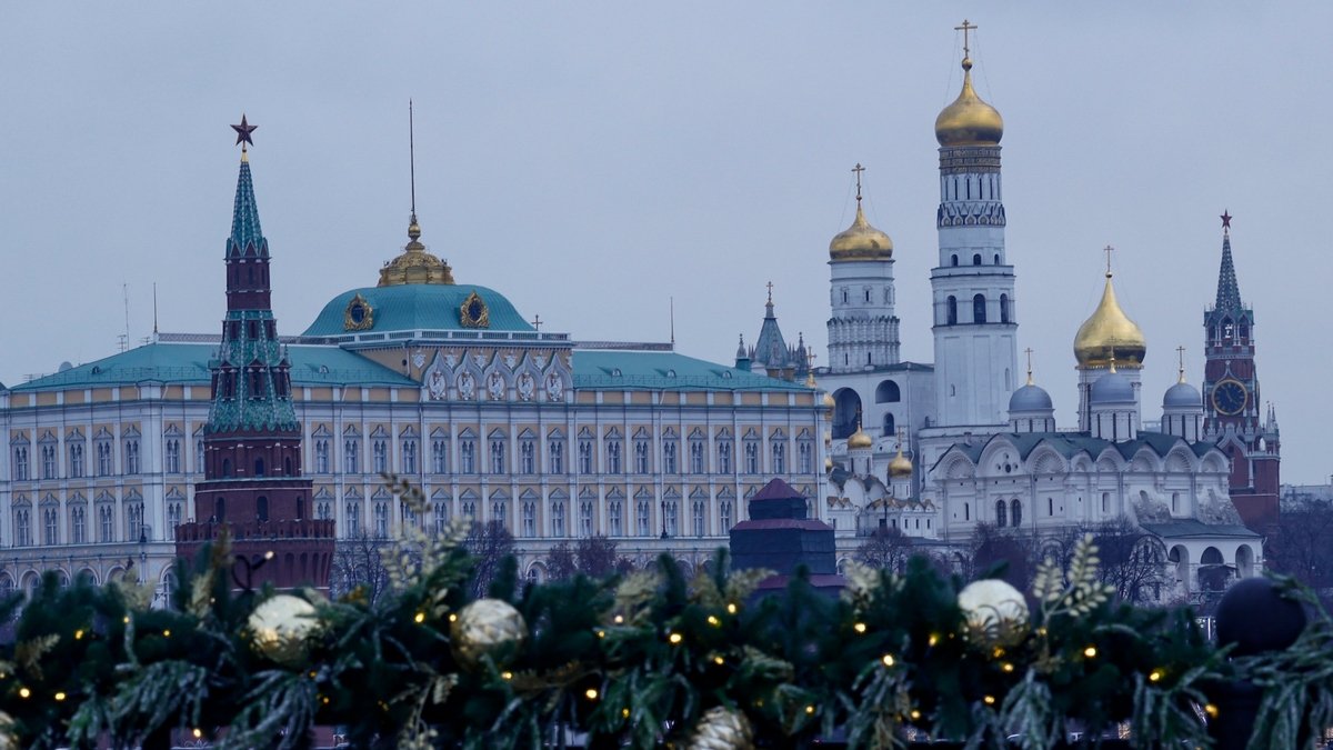 «Авто на холостом ходу с перегретым двигателем». Состояние России хуже, чем кажется – WaPo