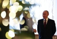 FT: Ложь от российских генералов заставила Путина поверить, что он выиграет войну