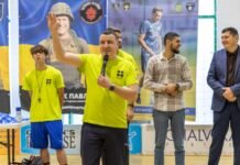 У Вінниці до десятиріччя флорбольного клубу «Маяк» провели обласний дитячий турнір