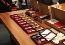 Родинам загиблих воїнів бригади «Червона Калина» передали ордени «За мужність»