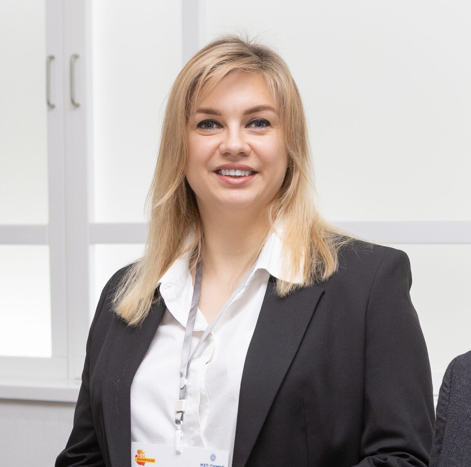 «МХП “Поруч” — це комплексна підтримка військових і їхніх родин»: Мар’яна Нарожна на 9-му Форумі громад