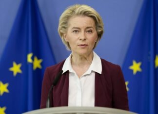 Урсула фон дер Ляйен присоединится к разговору Зеленского, Трампа и европейских лидеров