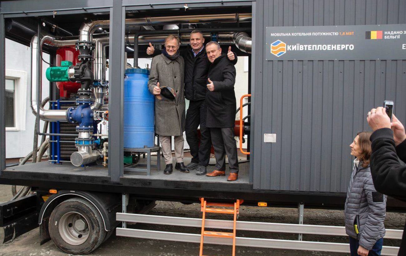 Киев увеличивает количество автономных котельных для резервного отопления школ, детсадов и больниц, — Кличко