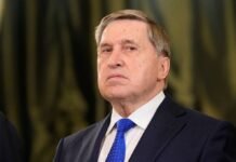 У Путина назвали не серьезной идею трехсторонней встречи США, Украины и РФ