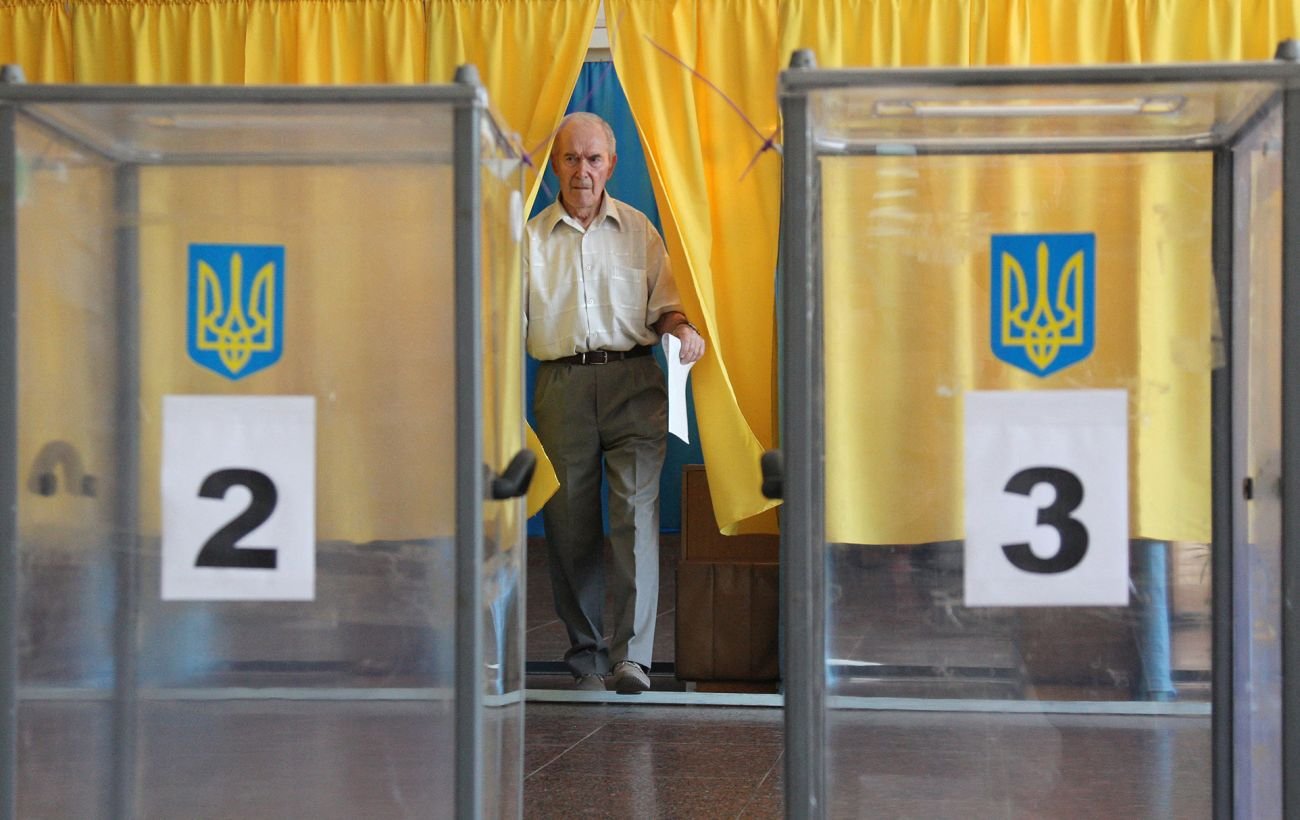 Миллионы украинцев за границей: ЦИК указала на сложность подсчета избирателей