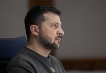 Украина готова отвести войска при условии зеркального шага России, — FT