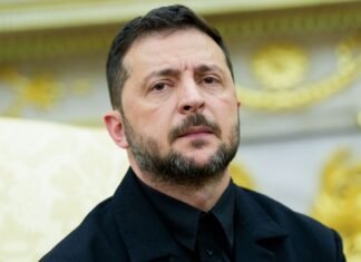 Зеленский рассказал, кто еще будет на встрече с Трампом от Украины