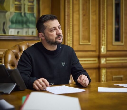 Украина готовит сразу несколько санкционных пакетов против РФ: Зеленский раскрыл детали