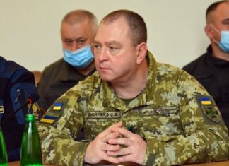 Экс-глава ГПСУ Дейнеко и два чиновника получили подозрение от НАБУ: причастны к контрабанде сигарет