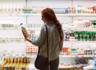 «Значительно превышает типичный зимний уровень». Инфляция в России резко ускорилась – разведка