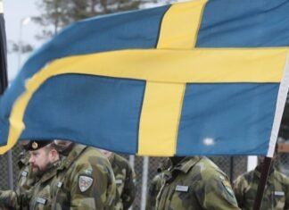 Офицеры Швеции и других стран НАТО прибывают в Гренландию на фоне претензий Трампа