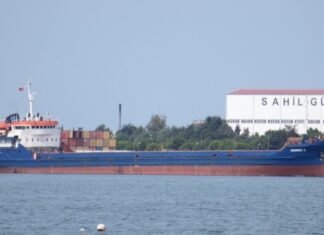 На Каспии произошло бедствие с судном Ирана, которое могло возить оружие в Россию