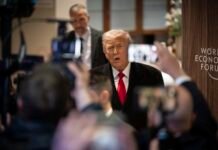 Трамп передумал вводить дополнительные пошлины на европейские государства из-за Гренландии