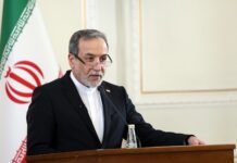 Глава МИД Ирана надеется на сделку, несмотря на угрозу американских ударов