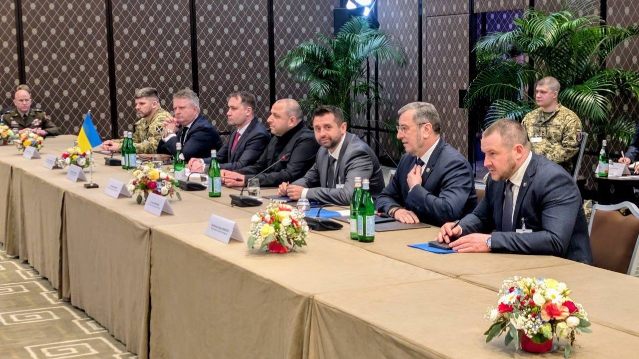 Второй день переговоров. Зеленский говорит – могли бы выйти на финальный этап, если бы не РФ