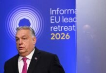 Из-за «Дружбы» Венгрия блокирует санкции, но с электрикой для Киева обещают «действовать осторожно»