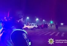 В Николаеве из-за взрыва пострадали семь полицейских, СБУ заявила о теракте – фото