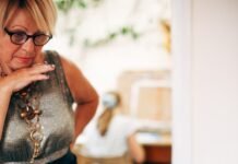 Світ може підтримати українських дітей: проєкт фонду вийшов на GlobalGiving (Пресслужба МБФ «Без Коронів»)