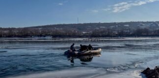 У Ямполі водолази ДСНС дістали з Дністра загиблого чоловіка