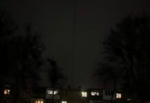 Як вінничани адаптуються до відключень світла: історії містян