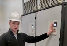 «Я і навчаюсь, і будую кар’єру»: історія студента та слюсаря МХП Владислава Кузьменка (Новини компаній)