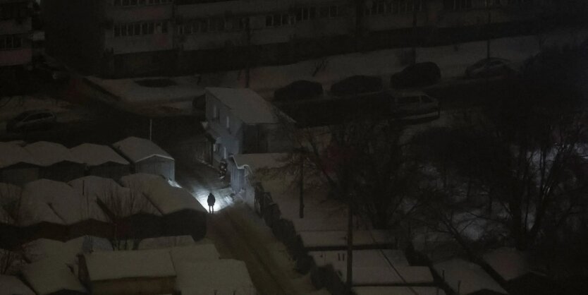 «Обещали до конца 2025 года»: эксперт рассказал, куда делись 125 МВт мощности для спасения Киева