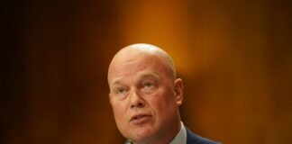 Уитакер назвал топ-3 стран, которые больше всего закупили оружие США для Украины