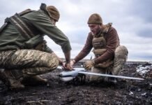 Один из крупнейших арсеналов и ракетный завод: ракеты «Фламинго» метко ударили по РФ