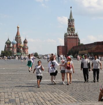 Спецпредставитель ЕС: Россия приближается к финансовому кризису, подобному упадку 1998 года