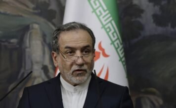 Воюя с США, Иран признал военное сотрудничество с Россией и Китаем