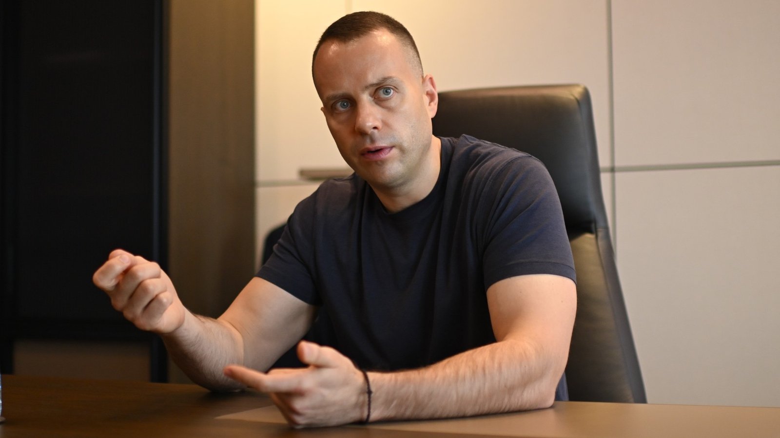 Бизнесмен Шкиль, который строит метро в Киеве, хочет купить банк