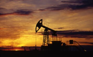 Reuters: Украинские атаки остановили работу двух российских портов