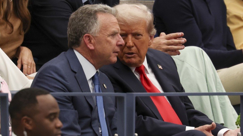 Впервые с начала войны пообщались спецпосланник Трампа и глава МИД Ирана – Axios